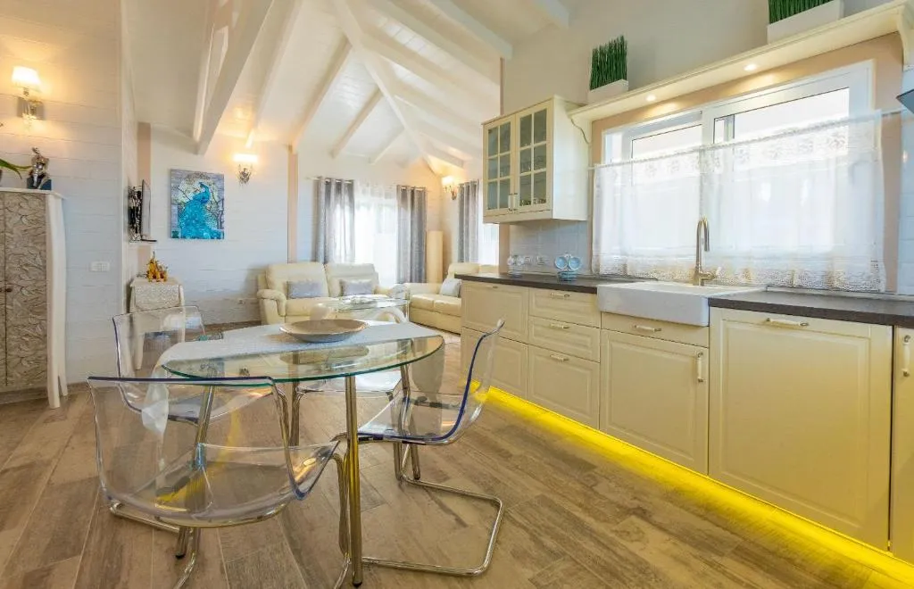 Image 6 of Villa Karla con Piscina: Tranquilidad y Naturaleza