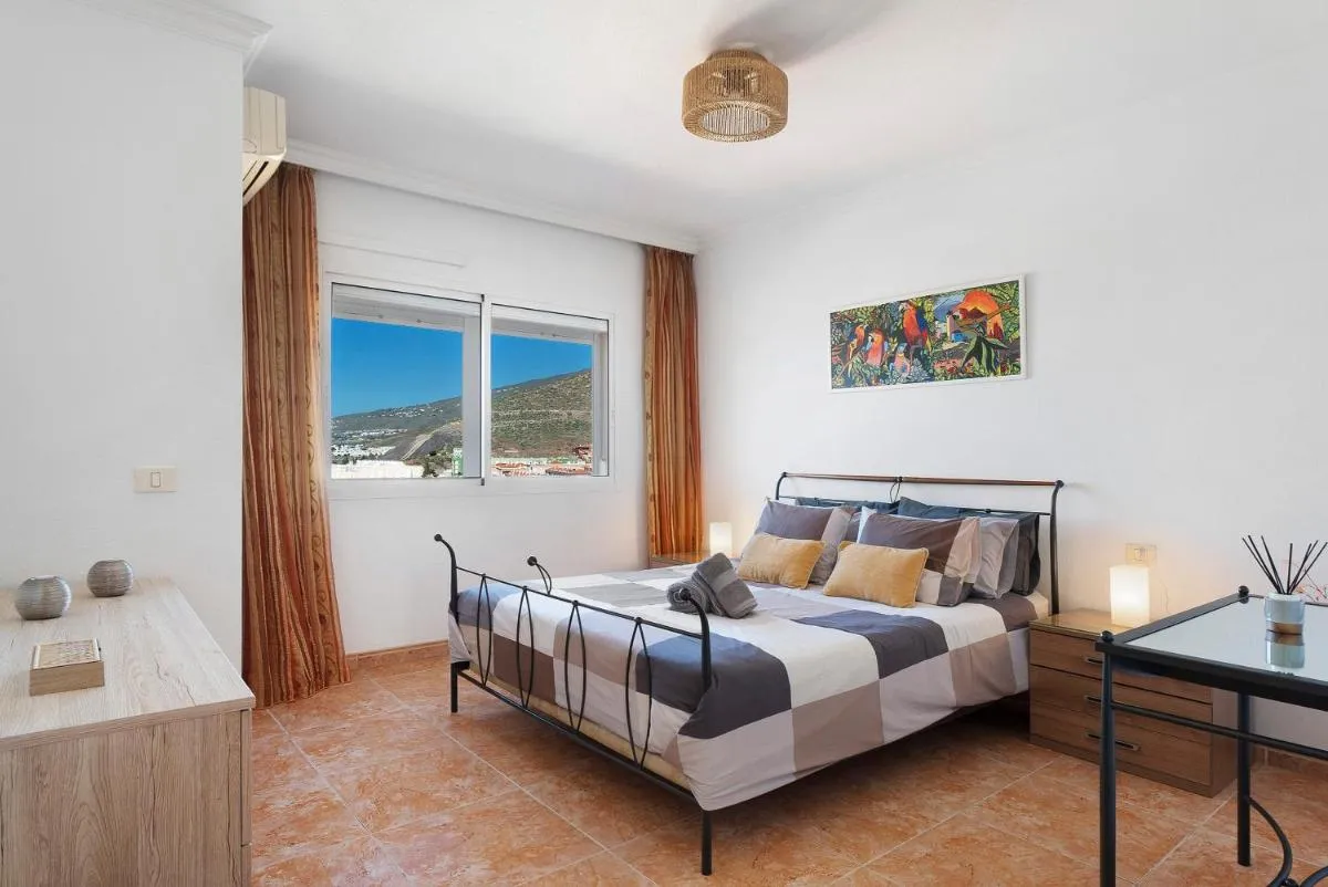 Image 1 of Vitamina Village