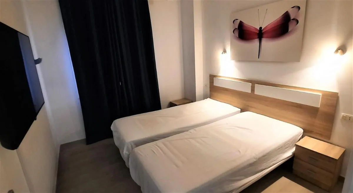 Image 1 of ZioCarlo/Tenerife/Los Cristianos