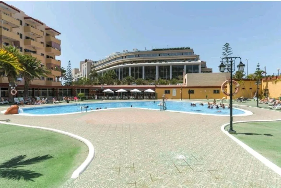 Image 5 of ZioCarlo/Tenerife/Los Cristianos