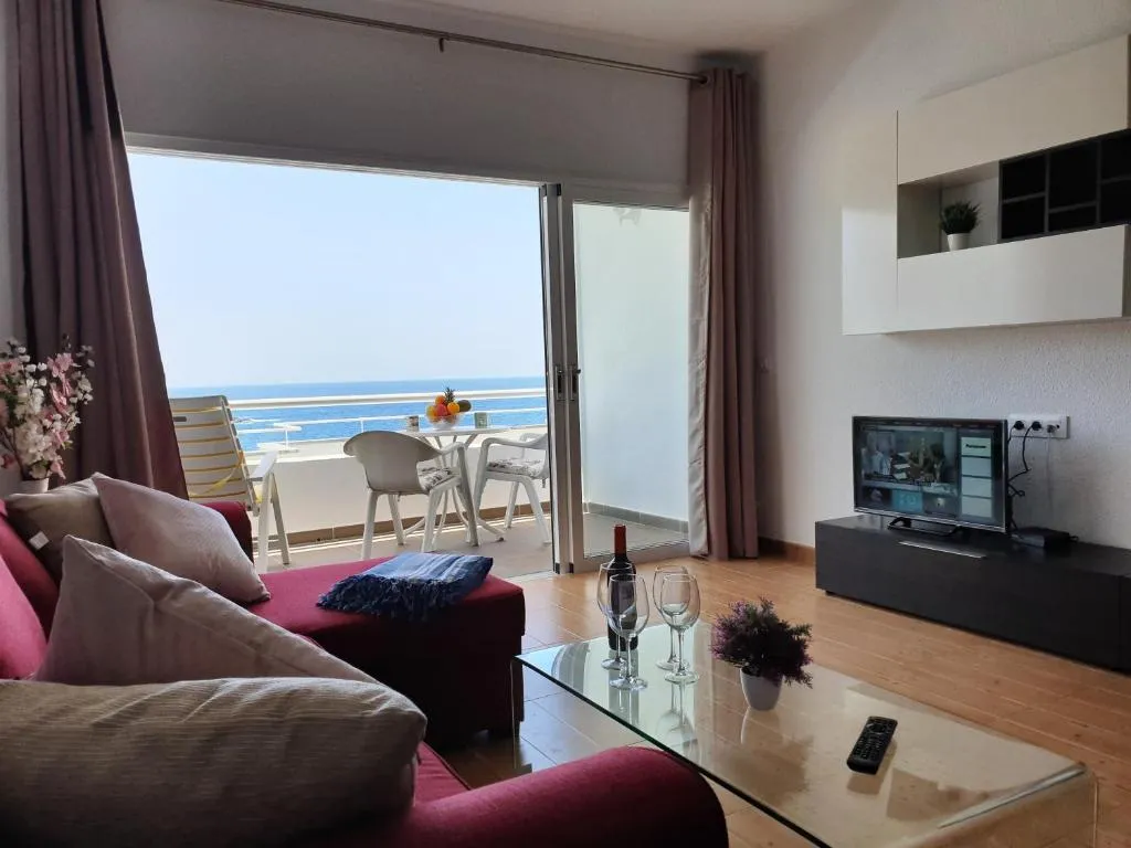 Image of 100 meters from the ocean