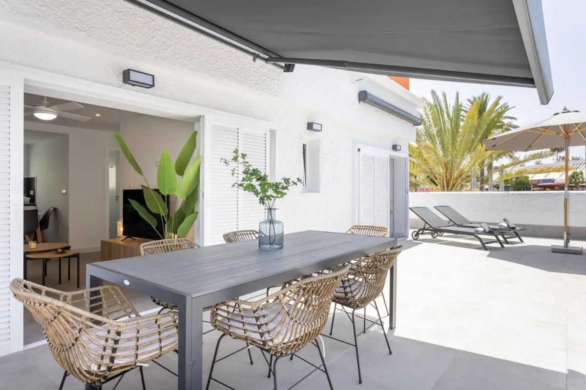 Image 4 of 141 VILLA URBANIA Atico Deluxe By Sunkeyrents