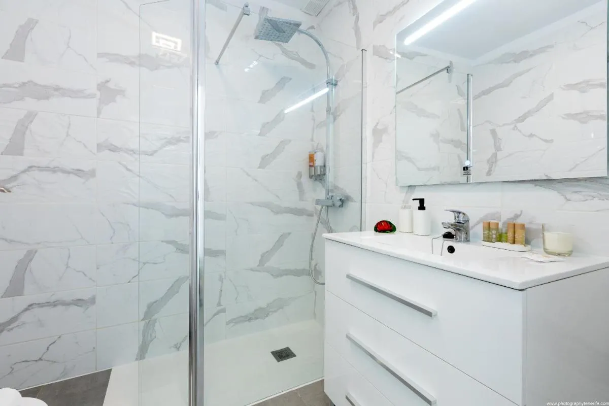 Image 2 of 16A Silver Garden Ocean View