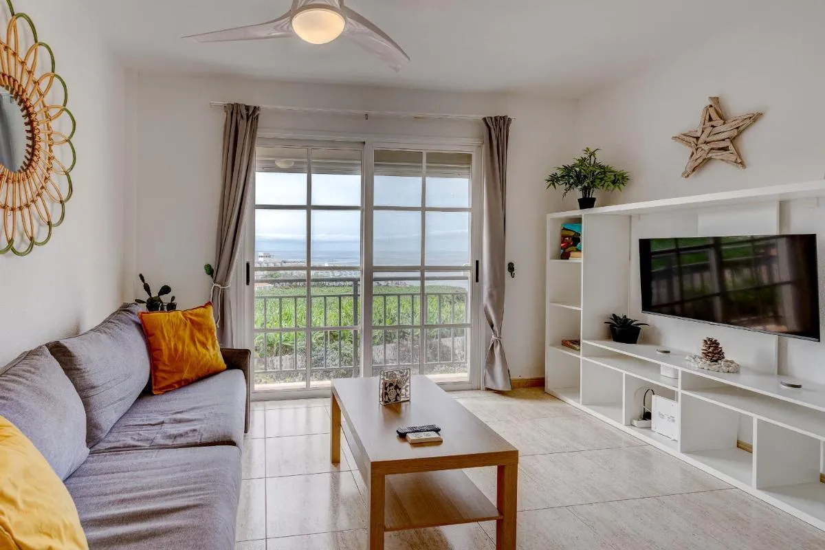 Image 5 of 175 Tropical Views by Sunkeyrents