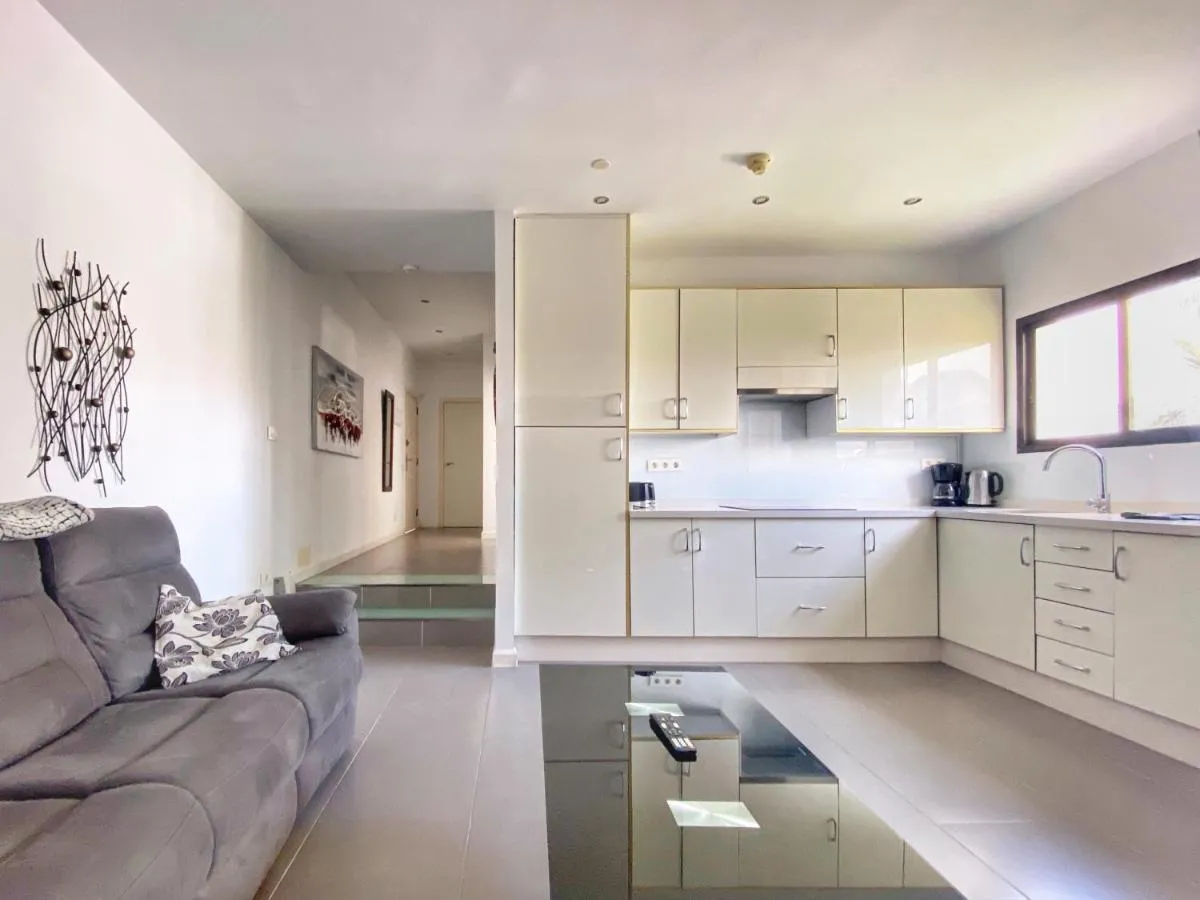 Image 2 of 1 Bed Los Cristianos near the Bus Station