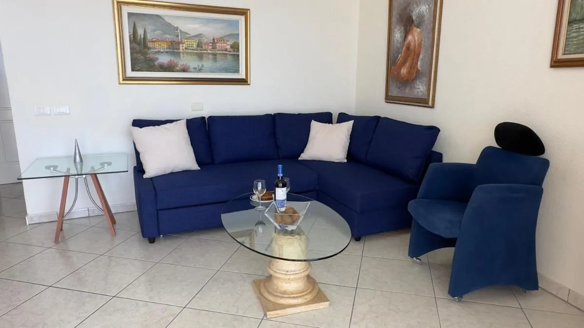 Image 6 of 1st Line Sea View & Rooftop – Arena