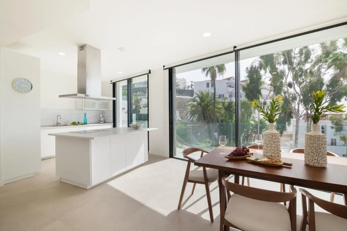 Image 4 of 200m² NEW Villa D with private, heated pool and amazing ocean view.