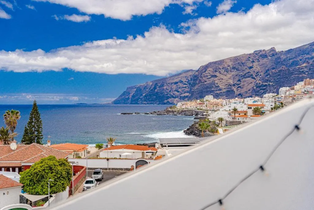 Image of 2BDR Ocean View & Large PRIVATE Terrace in Puerto de Santiago