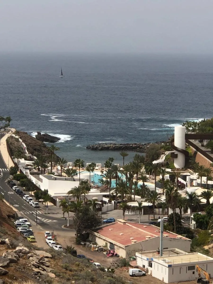 Image 5 of 2 bedroom with parking, WiFi, views & heated pool