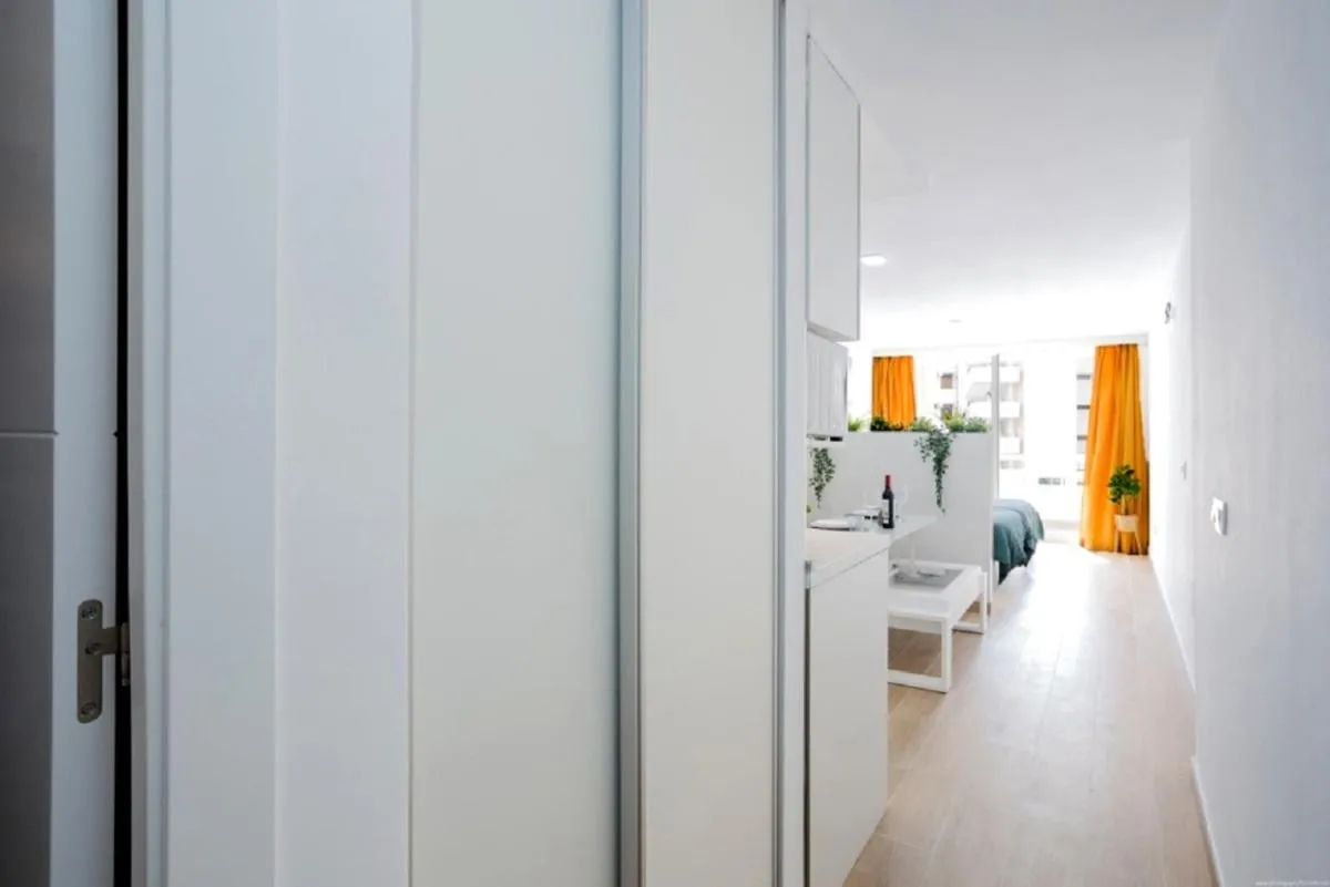 Image 2 of 319 MODERN ACCOMMODATION,SEA VIEW, Wi Fi AND POOL