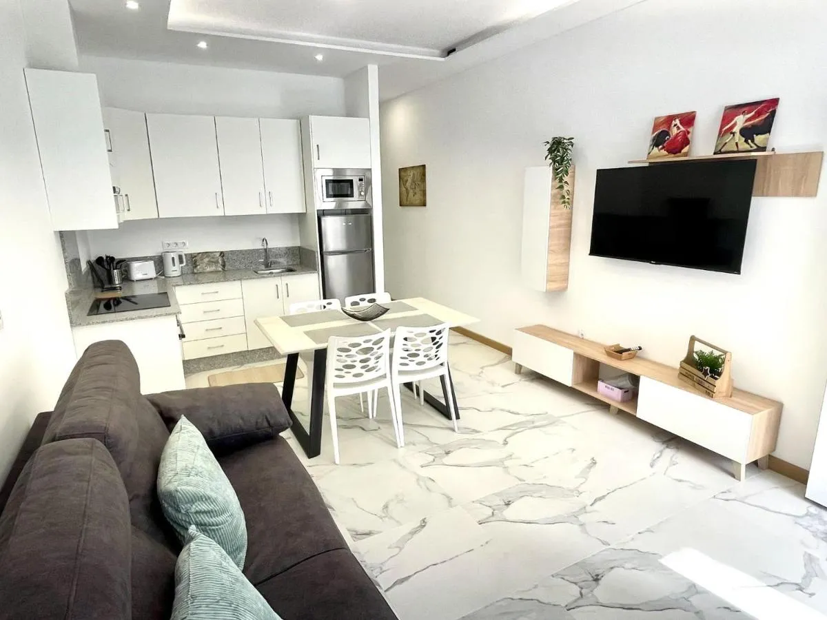 Image 4 of 3 Island Village with Wi fi and Pool