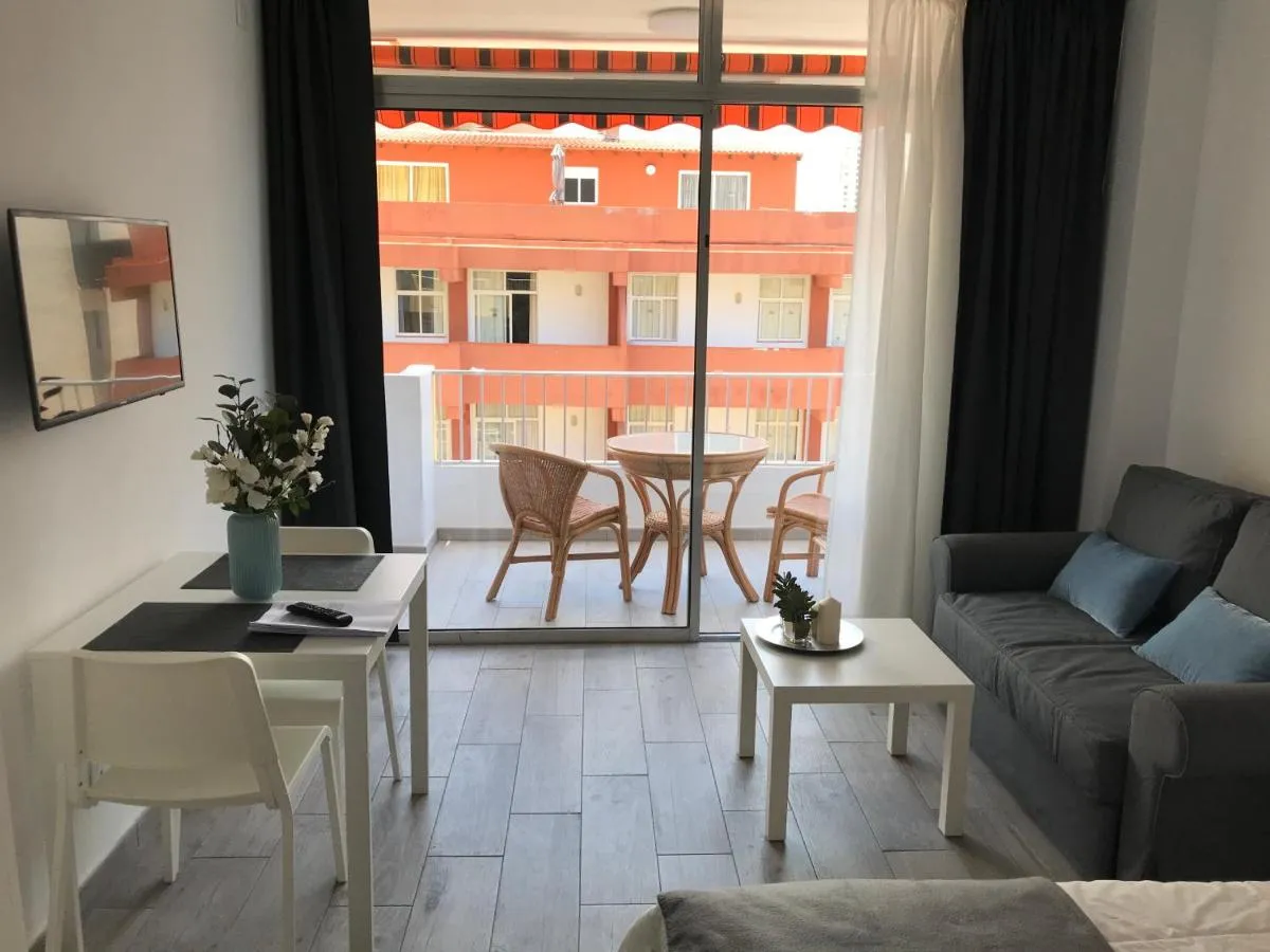 Image 4 of 823 Estudio con terraza Puerto de la Cruz Martianez