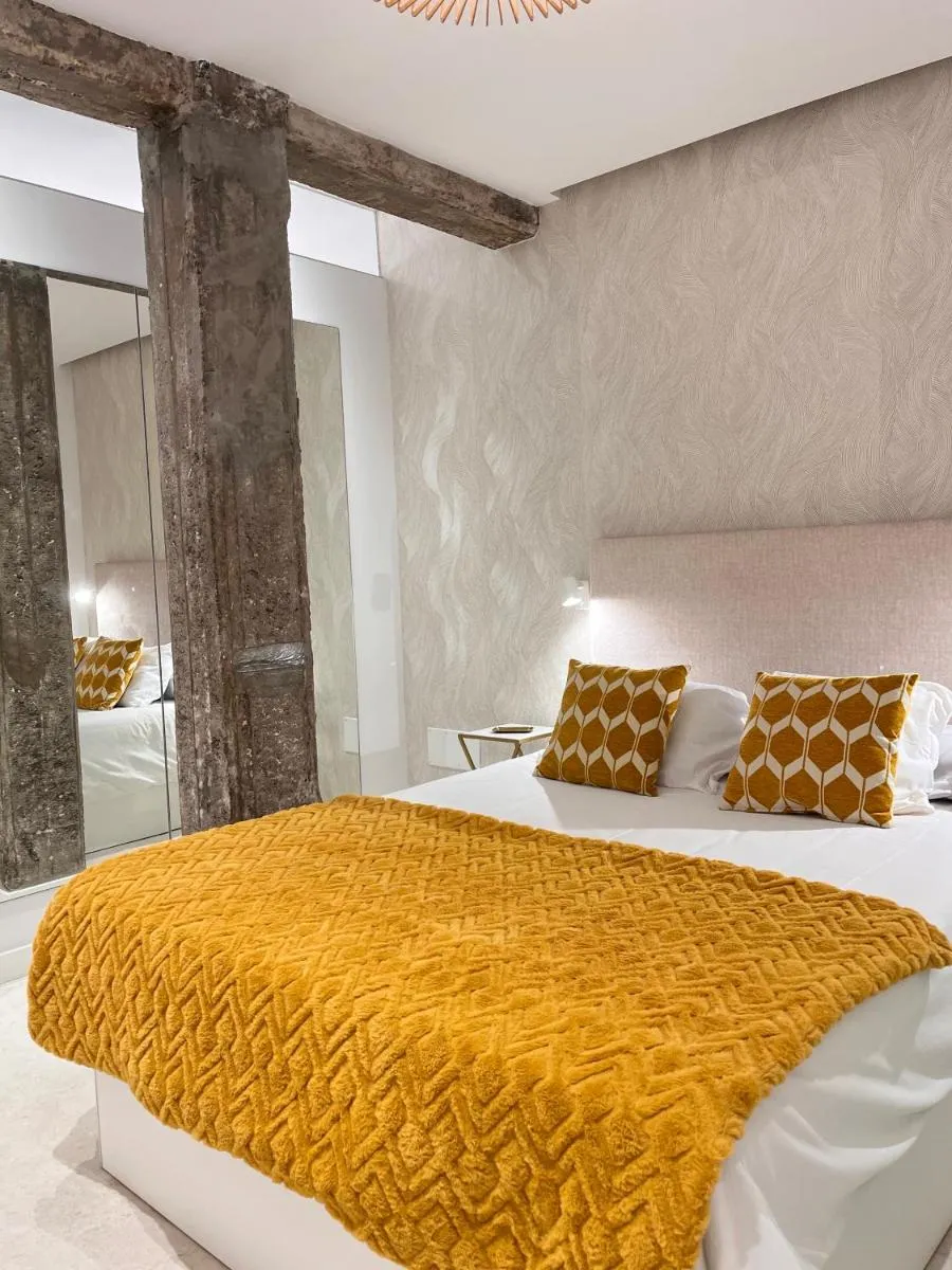 Image 6 of APARTAMENTOS PLAZA DEL CHARCO I