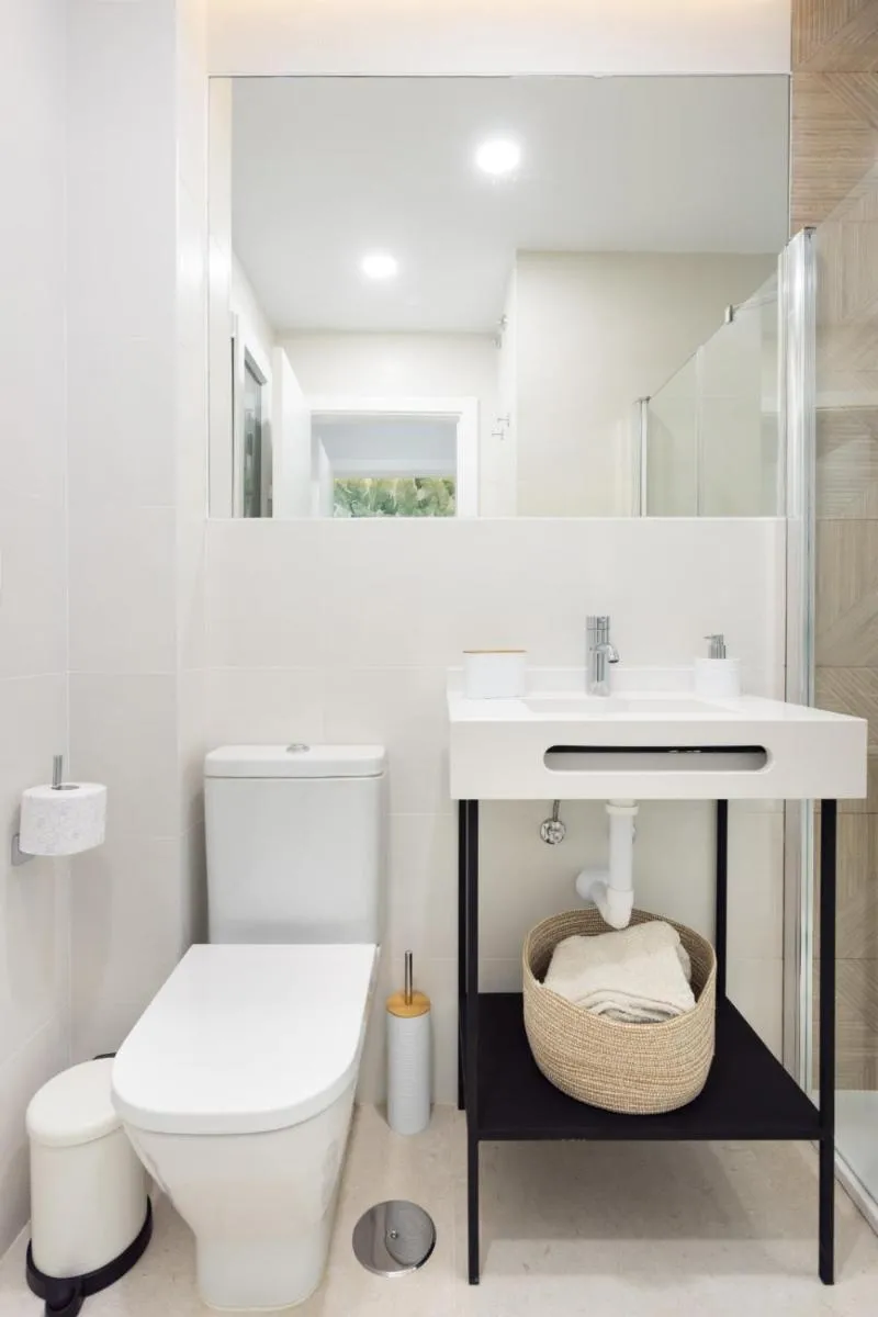 Image 3 of APARTAMENTOS PLAZA DEL CHARCO I