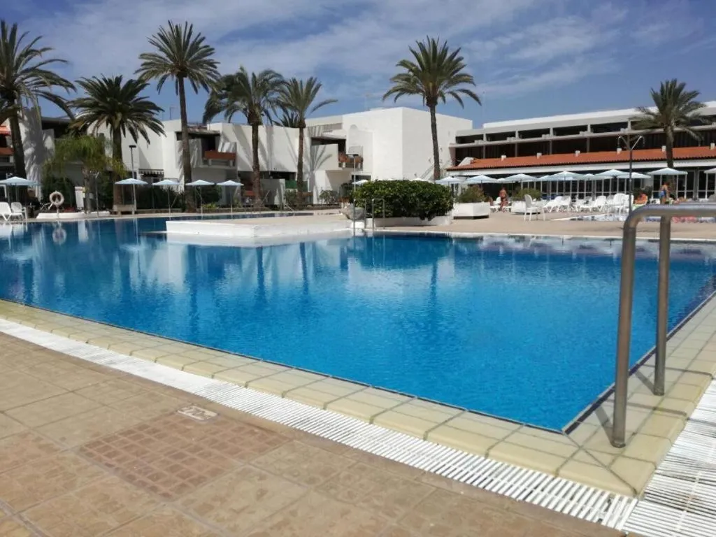 Image of Aaron Beautifull House