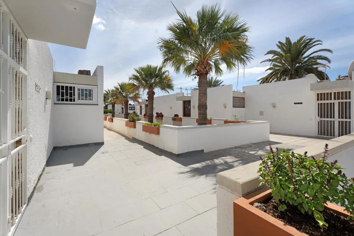 Image 6 of Aaron Beautifull House