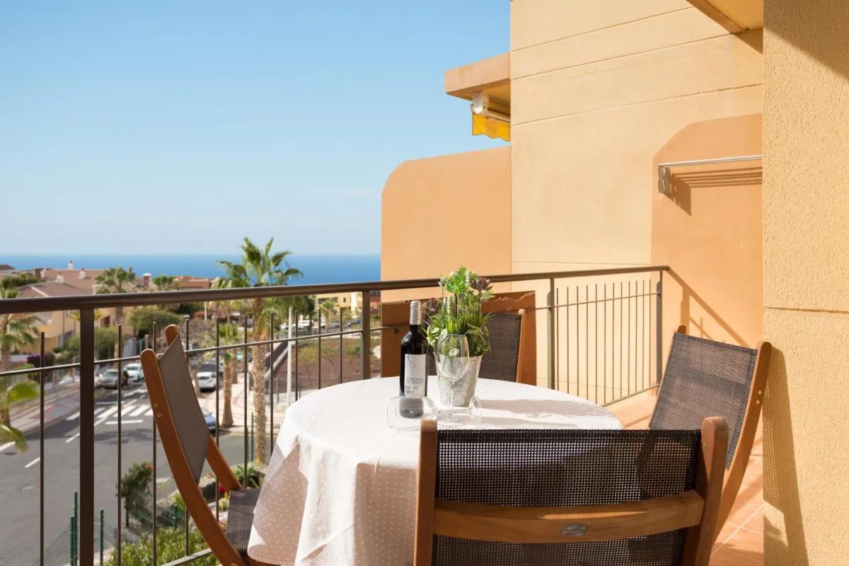 Image 6 of Adeje with pool, sea view and free WIFI