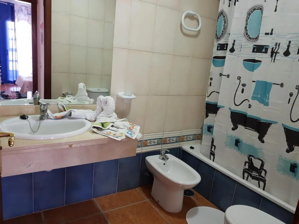 Image 1 of Aguamarina 812