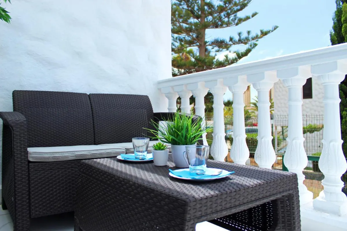 Image 3 of Aircon Las Americas 2min off a Beach 1 bedrm WIFI