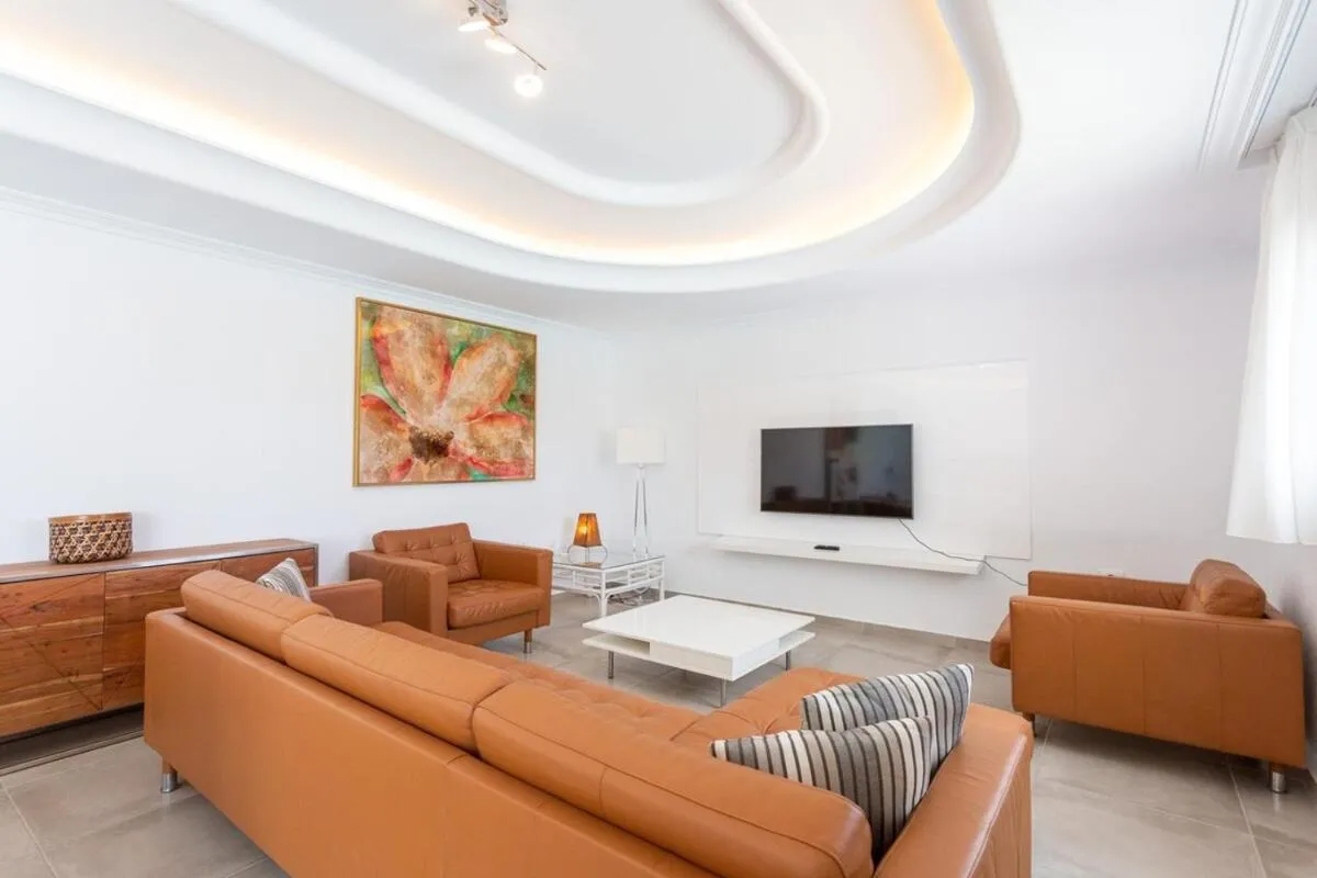 Image 6 of Alamos Park-stunning Villa In Huge Private Grounds