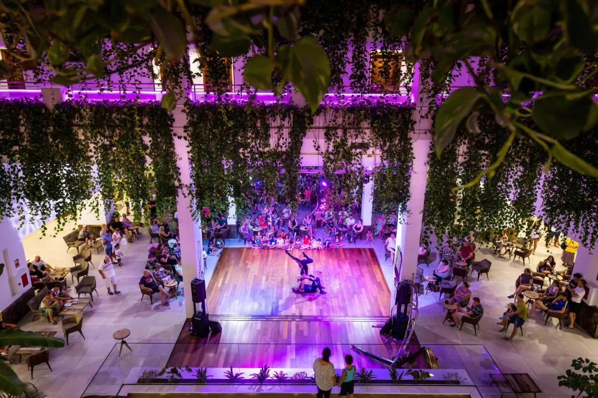 Image 5 of Alexandre Hotel Gala