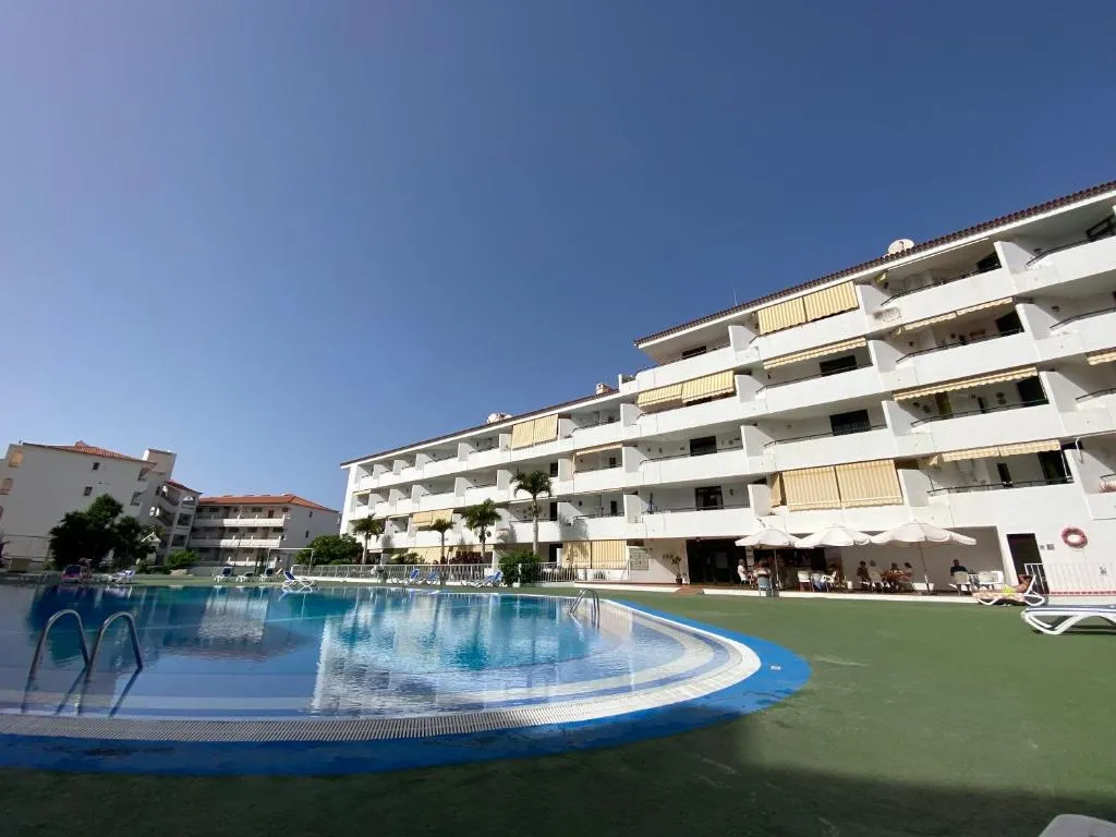 Image of Aloha Summerland Vip Studio Sea & Pool View