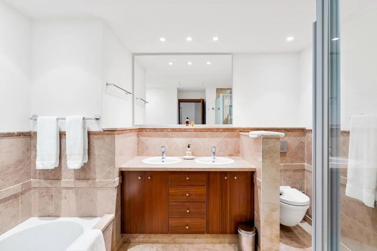 Image 2 of Alzaro 03 SEA and RASCA