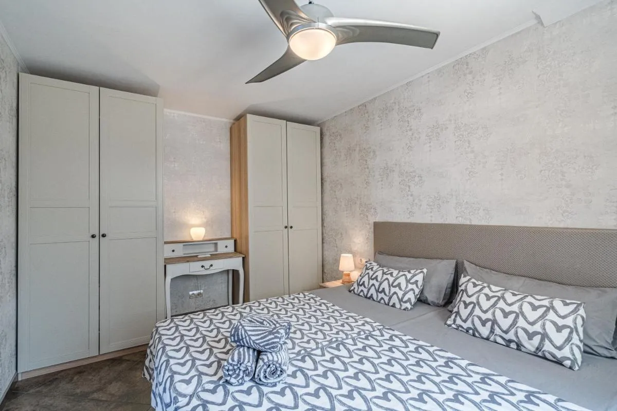 Image 1 of Amazing Atlantic and Breathtaking Mountains Views