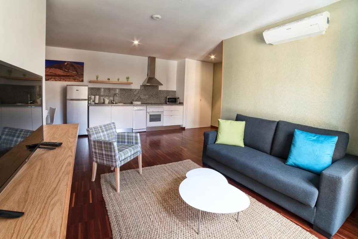 Image 2 of Anchieta 60