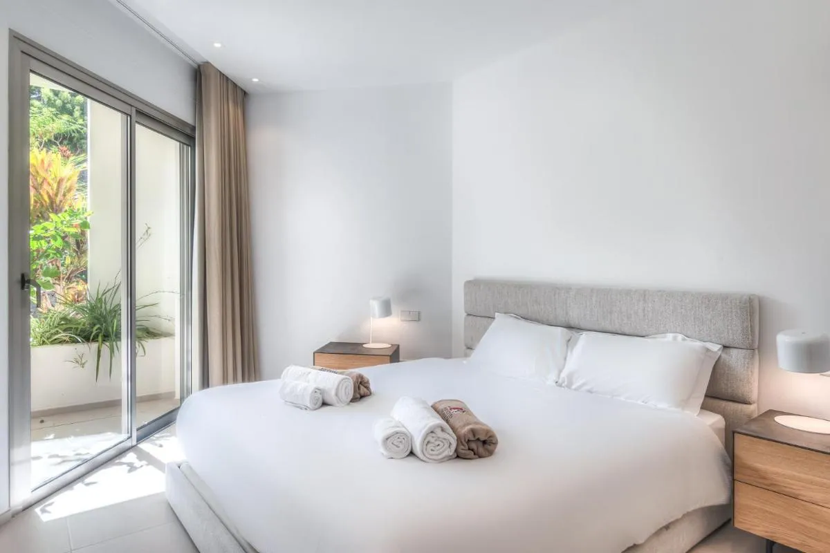 Image 1 of Ancor 0-3 POOL VIEW 1B