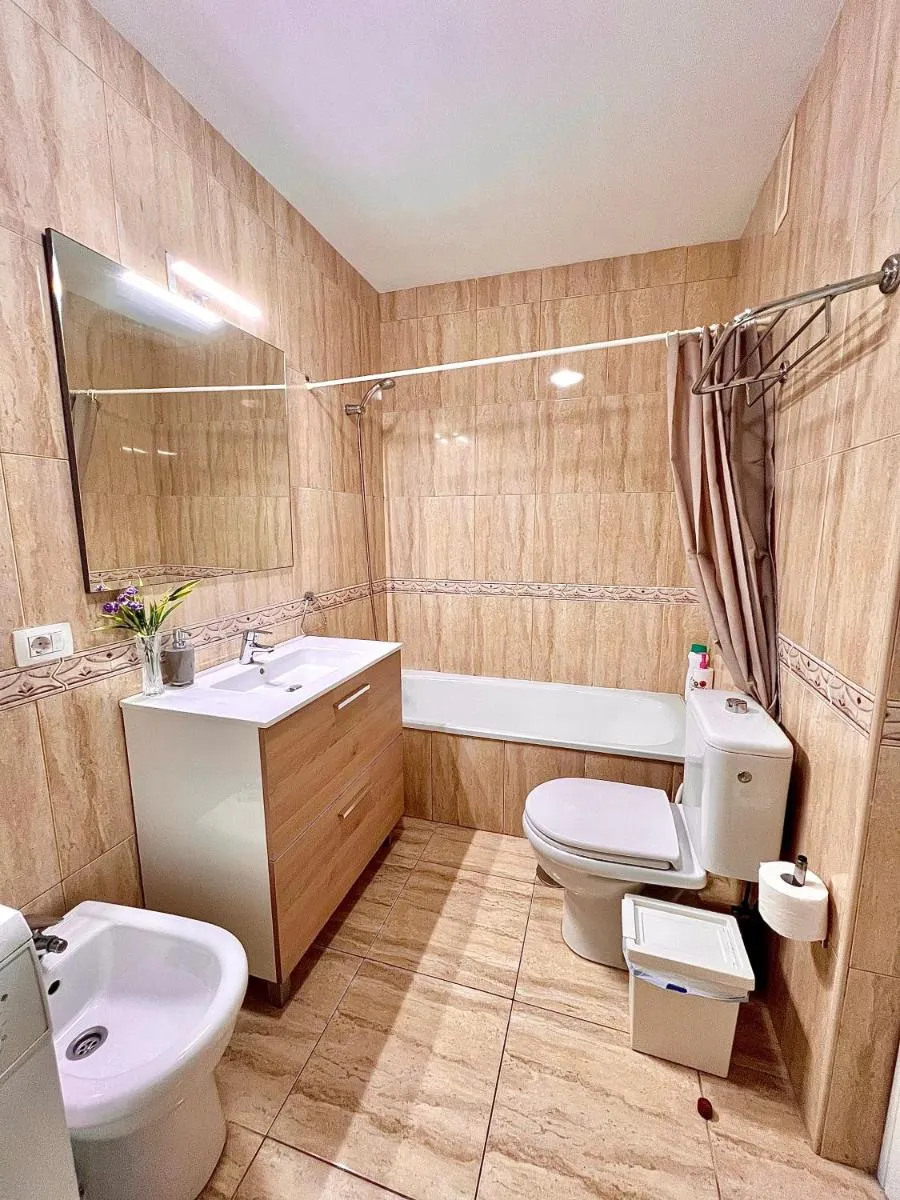 Image 4 of Apart Primavera