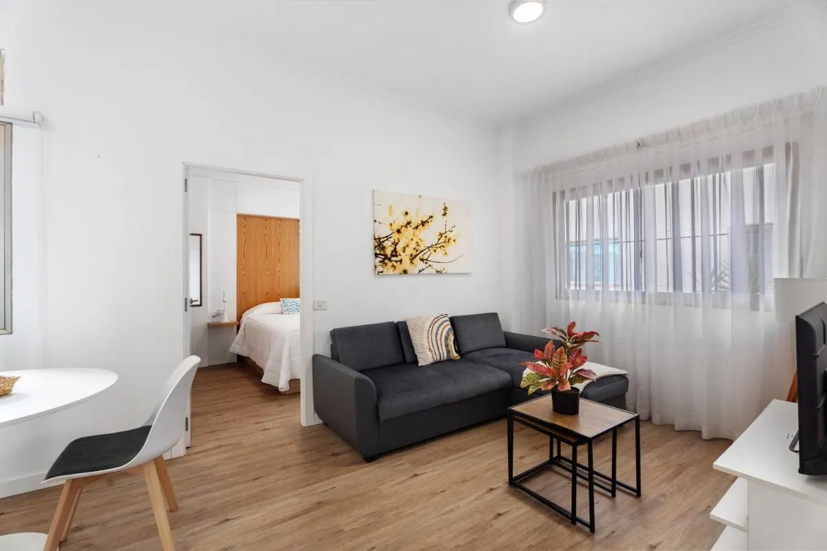 Image 1 of Apartamento Bellavista, bajo Alcalá