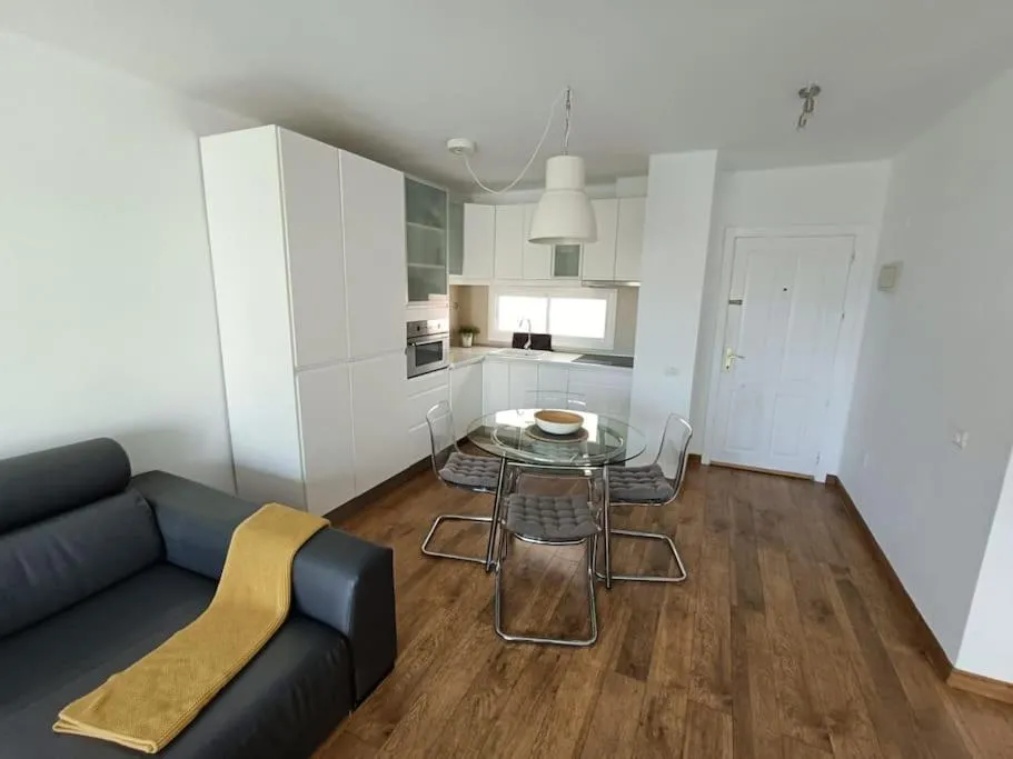 Image 4 of Apartamento Porlamar