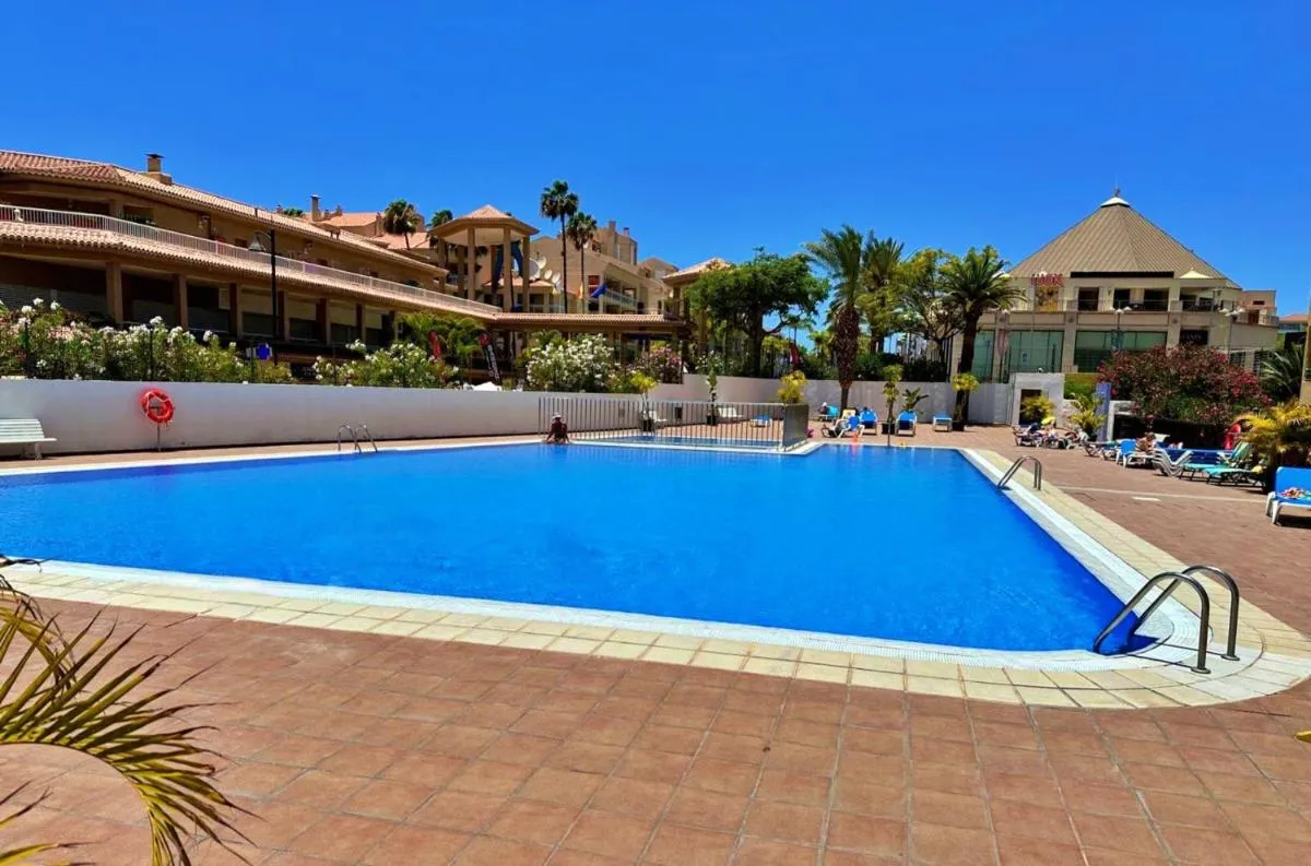 Image 1 of Apartamento Torres del Sol en Playa Las Vistas – Los Cristianos