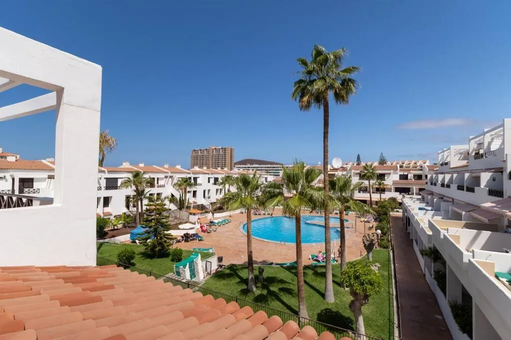 Image 3 of Apartamento con 2 terrazas en Los Cristianos