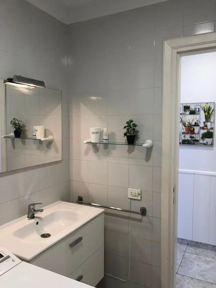 Image 2 of Apartamento de 1 dormitorio en Victoria Court 2 Los Cristianos.