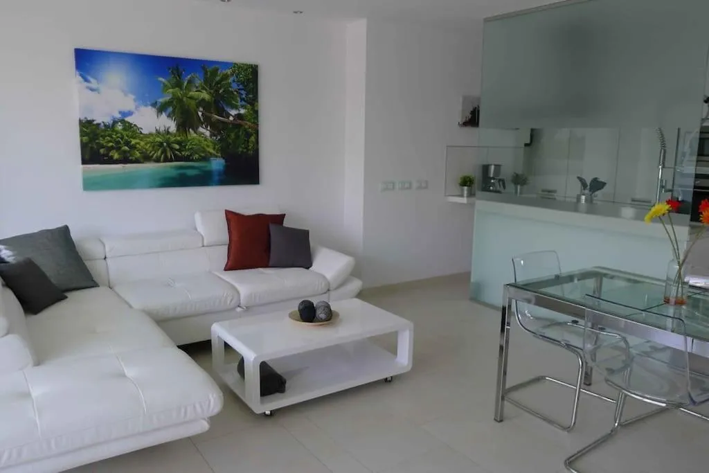 Image 4 of Apartamento de Lujo Climatizado –