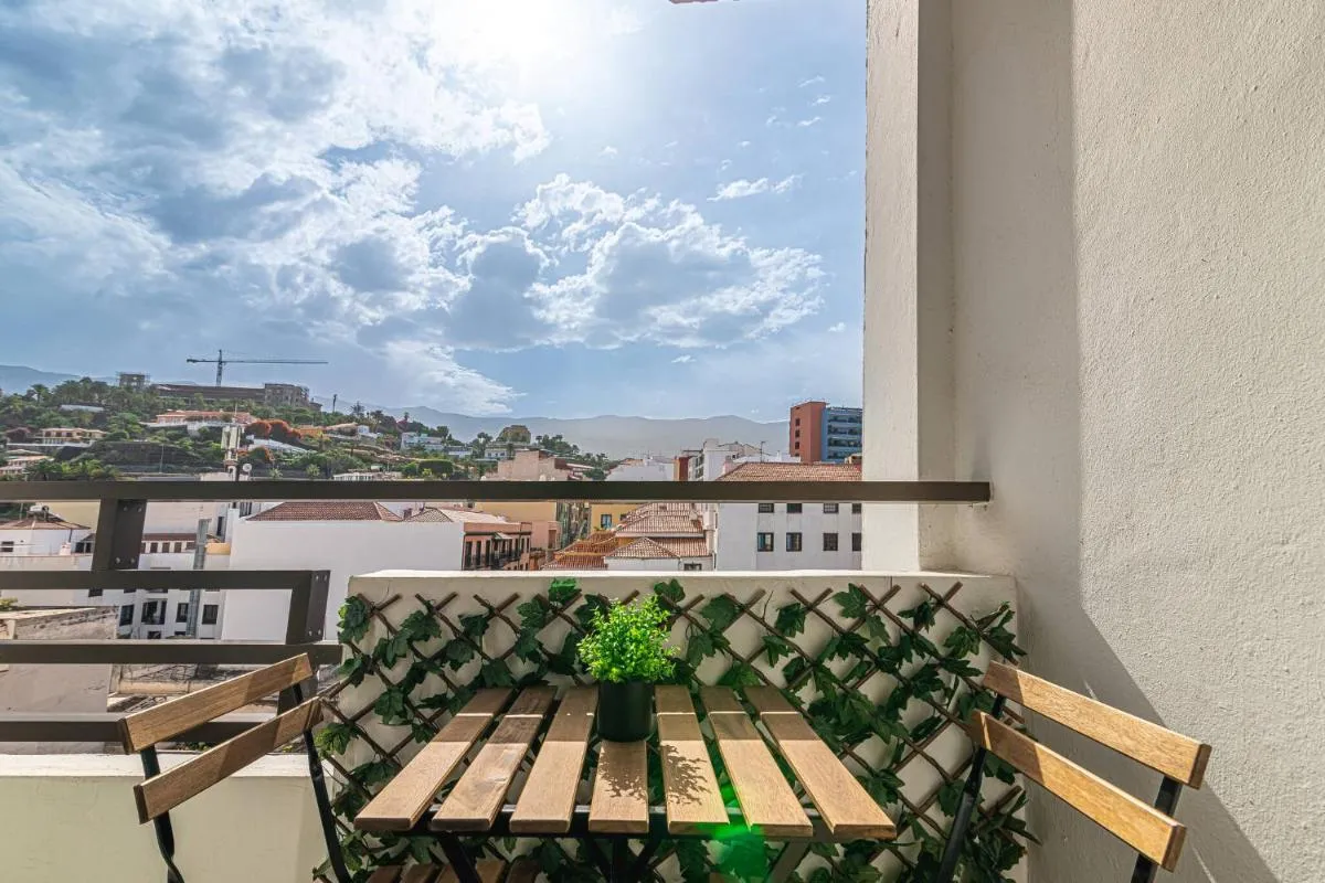 Image 4 of Apartamento en Puerto de la Cruz con vistas a la ciudad by Alterhome