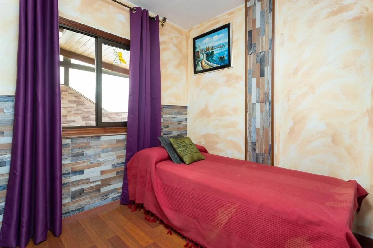 Image 1 of Apartamento en primera linea de playa con aire acondicionado