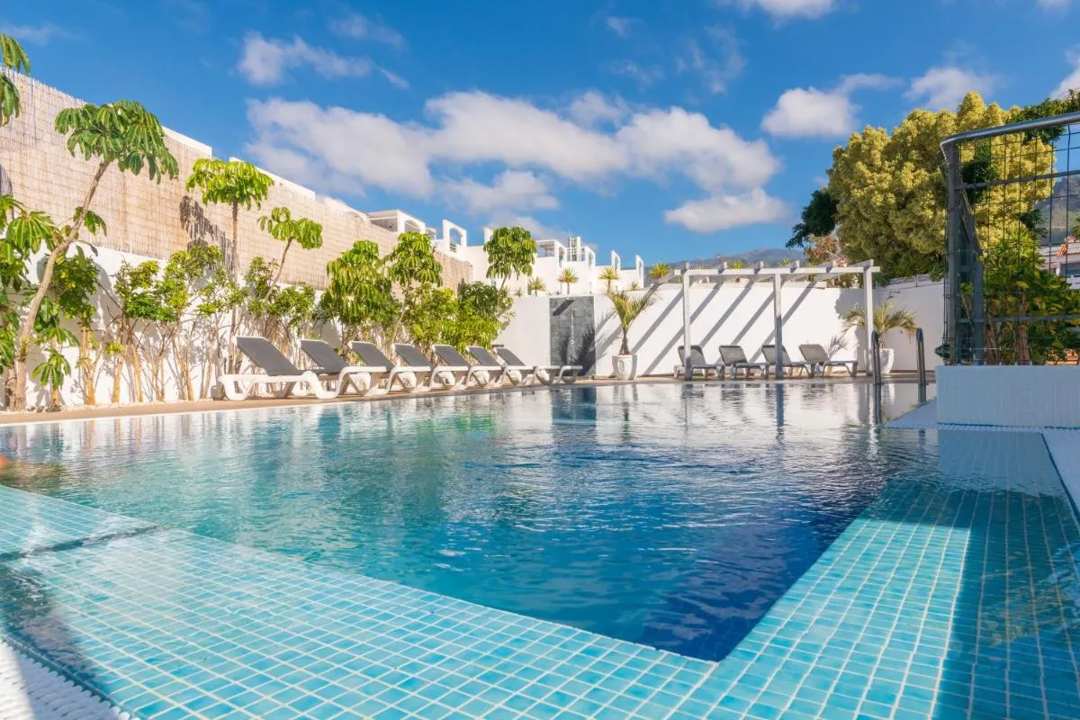 Image 2 of Aparthotel Neptuno Costadeje