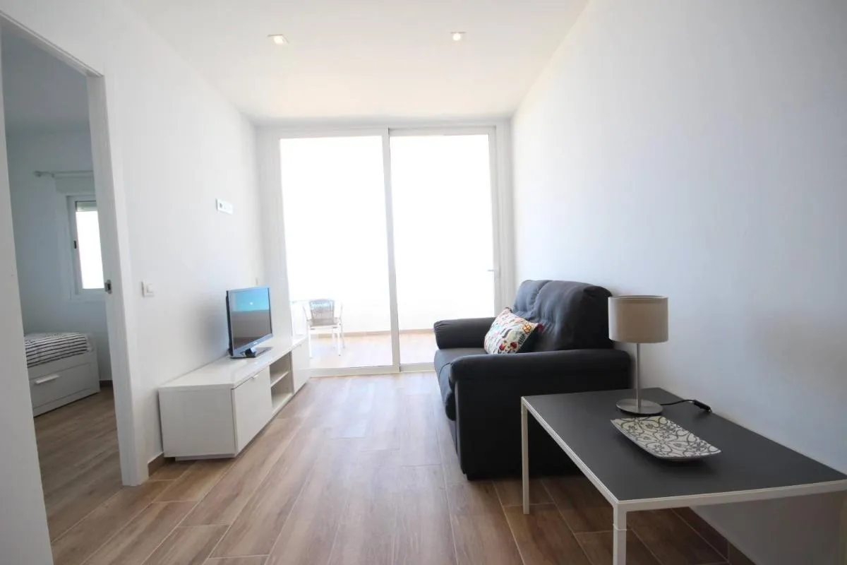 Image 4 of Apartment Las Vistas Beach View