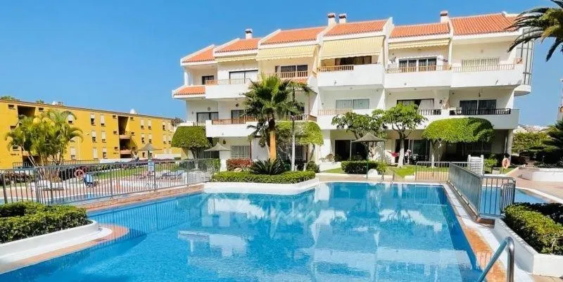 Image of Apartment – May Flowers