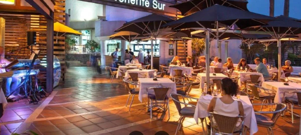 Image 4 of Apartment – May Flowers