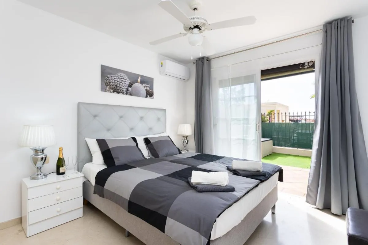 Image 1 of Apartment Sunshine