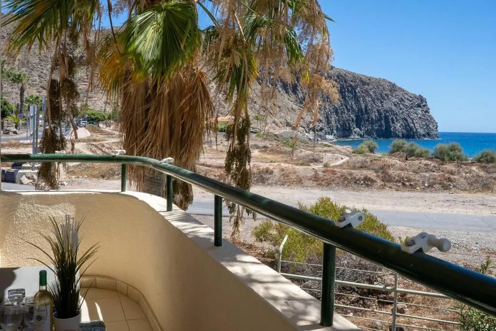 Image 6 of Apartment in front of the ocean