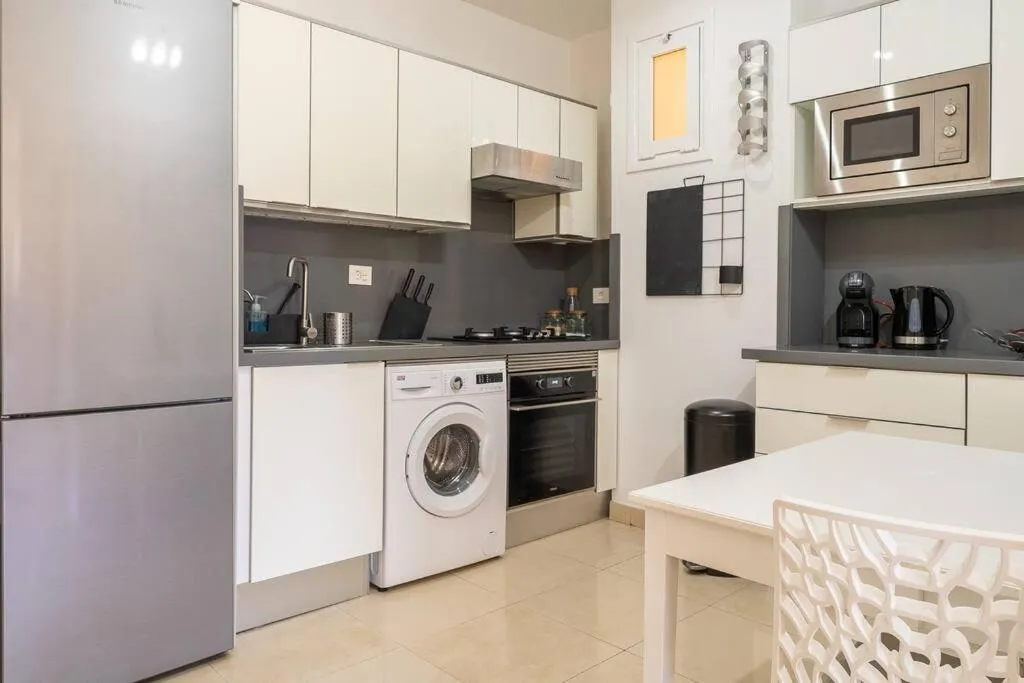 Image 4 of Apartment in front of the ocean