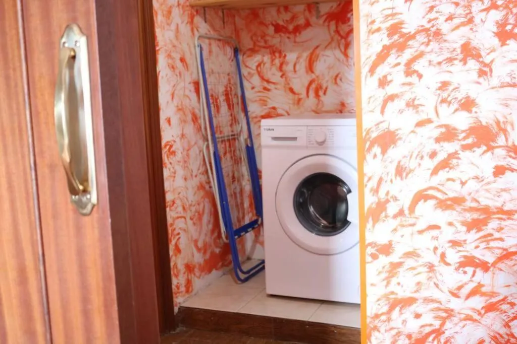 Image 4 of Apartment on the beach and ocean sounds