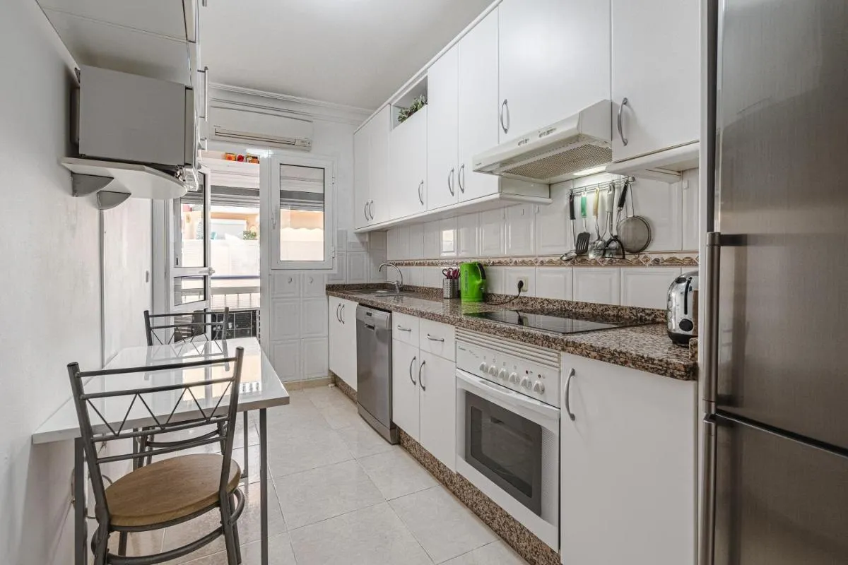 Image 4 of Apartment with Heated Pool in Callao Salvaje