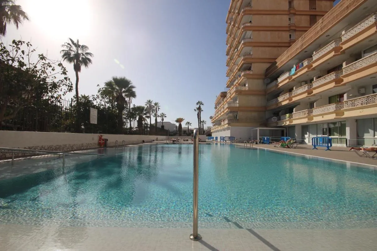 Image 3 of Apartment with terrace in Playa de Las Americas