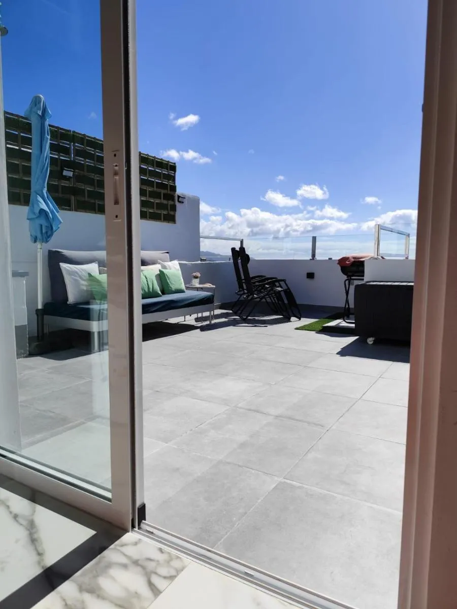 Image 5 of Ático Micaela. Terraza y vistas